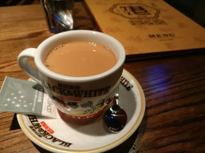 武汉汉街港式茶餐厅_港式茶餐厅临河街_港悦茶餐厅(临河街店)怎么样