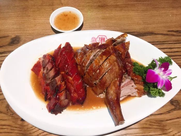 武汉汉街港式茶餐厅_港式茶餐厅临河街_港悦茶餐厅(临河街店)怎么样